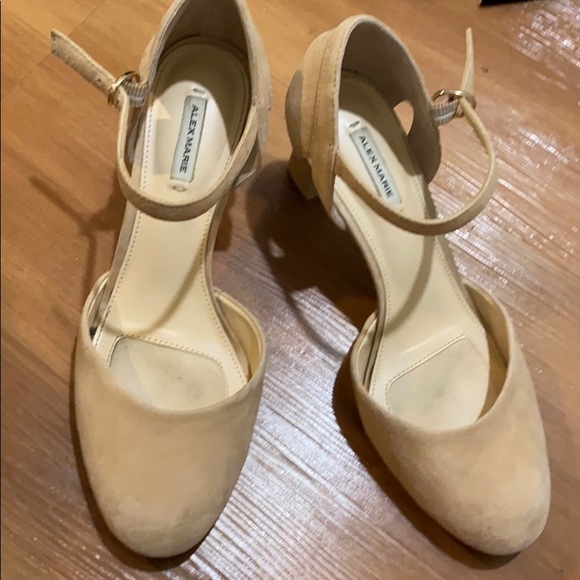 Alex Marie Patrice Mary Jane Pumps - Picture 2 of 6